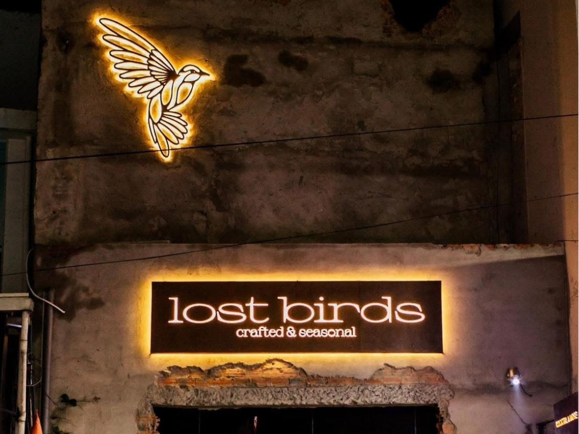 Customized Illuminated Business Signs