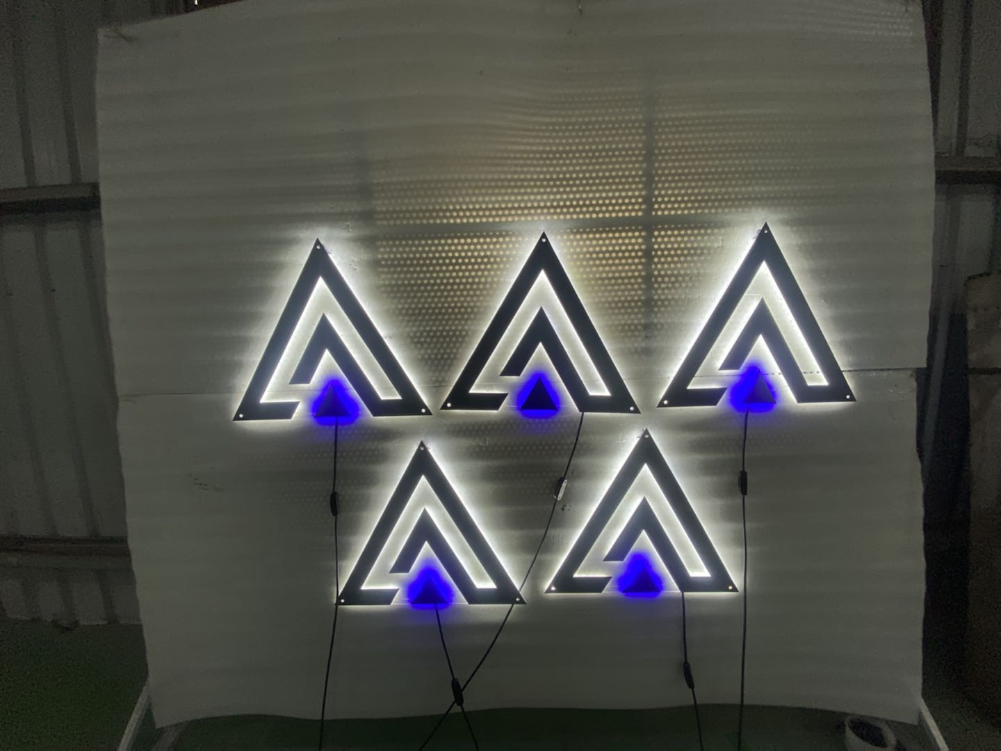 alliance building group construction metal signs
