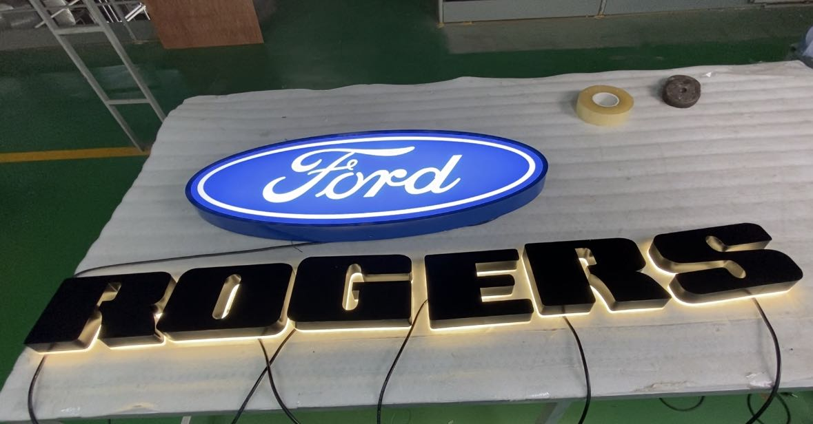 rogers ford retail location with custom 3d signage
