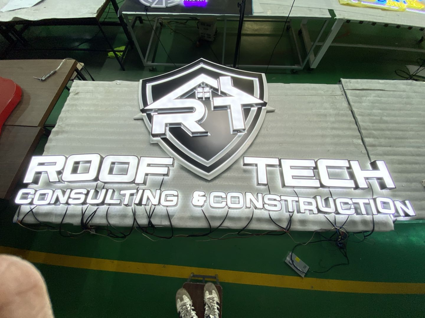 rooftech consulting and construction 3d building signage
