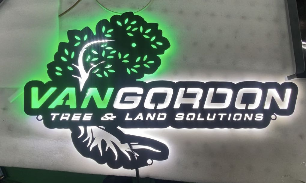 metal sign for vangordon personal services