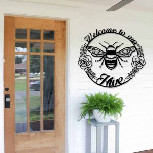 Wooden and Metal Bees for Home Decor