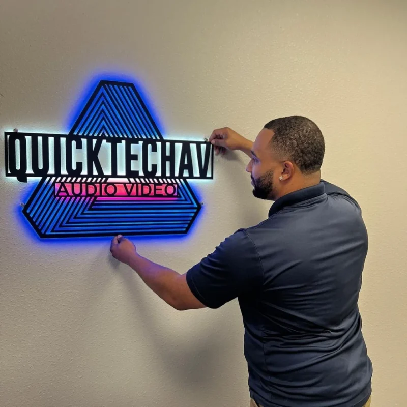 Custom SIgns quicktechatv